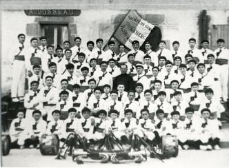 1925
