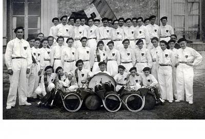 1949