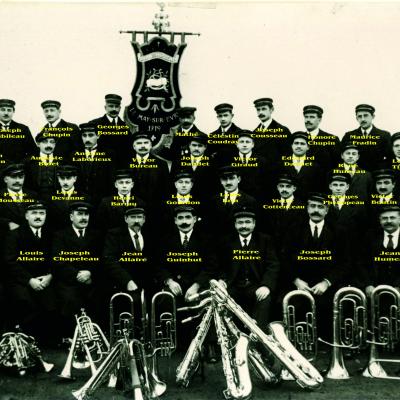 1921 Avec les Noms