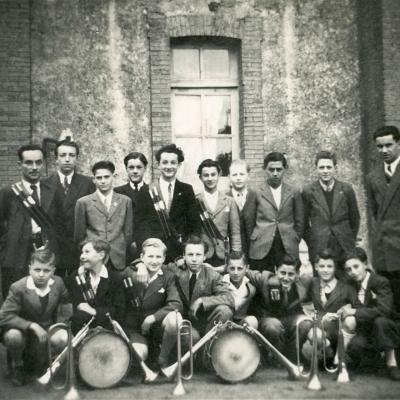 1951