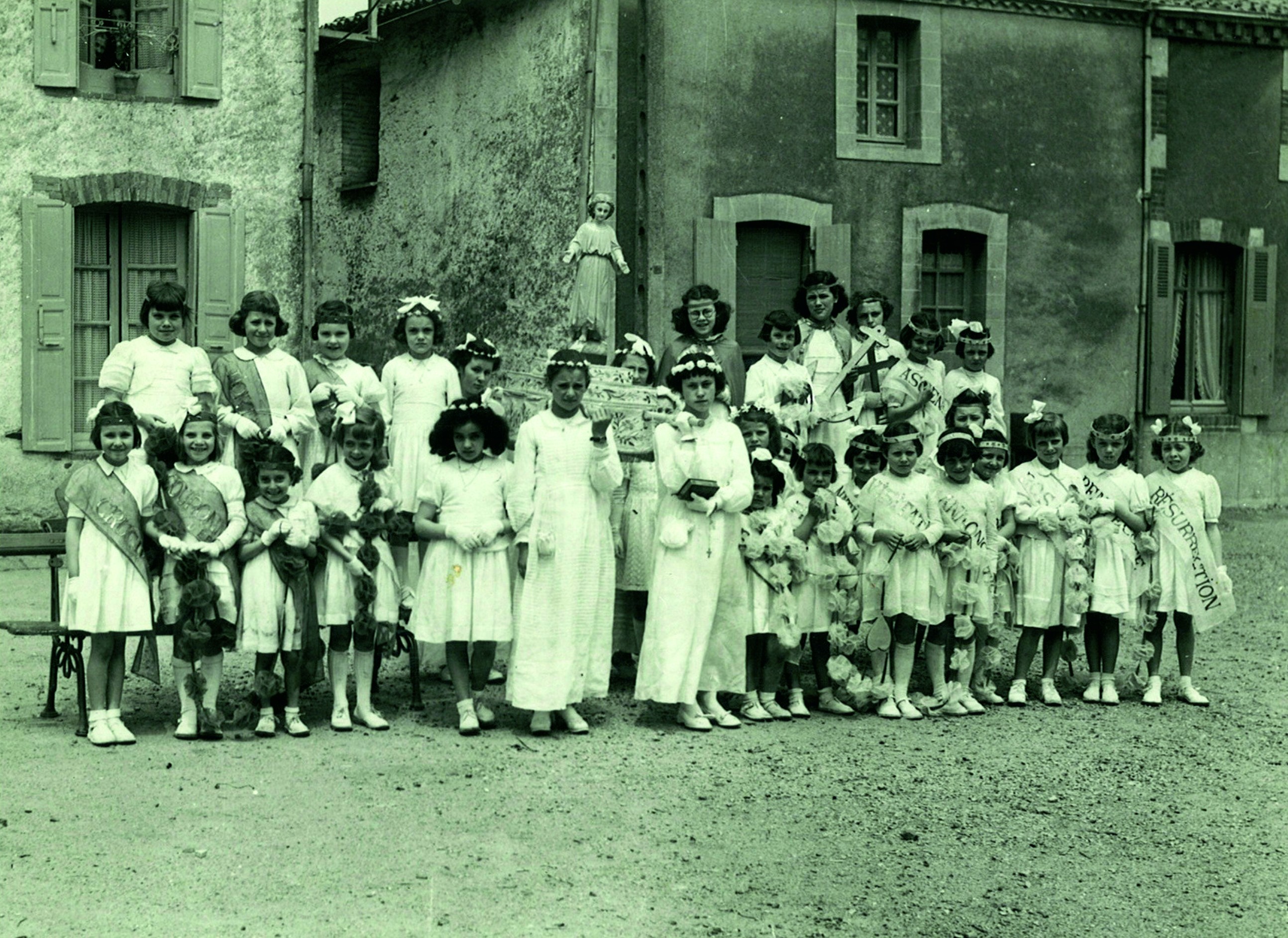 Photo enfant procession