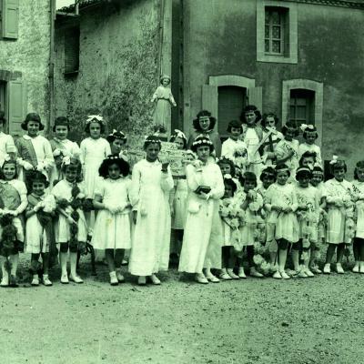 Photo enfant procession